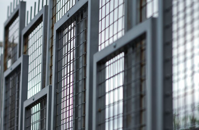 Aluminum Fence Installation: Pros, Cons, And Best Use Cases