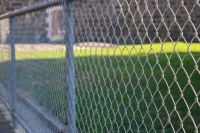 Signs It’s Time For Professional Chain Link Fence Repair